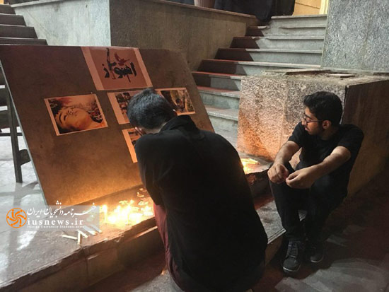 ادای احترام دانشجویان به شهیدان حادثه اهواز در حاشیه یک هیات دانشجویی +عکس
